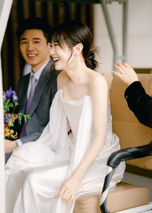 Wedding in Yanxihu 作品集封面